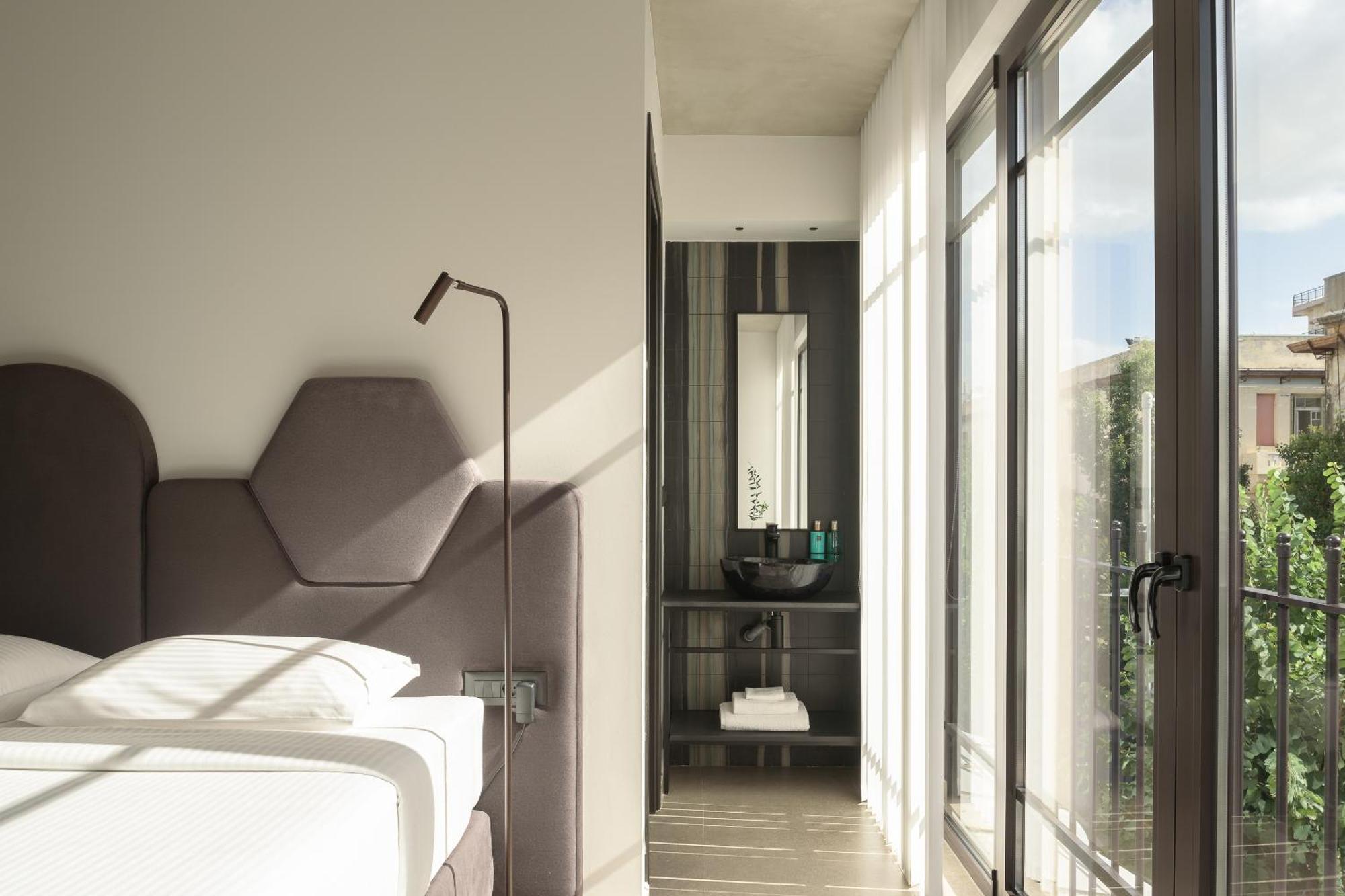 Pleiades Urban Stay By Semavί Ираклио Екстериор снимка