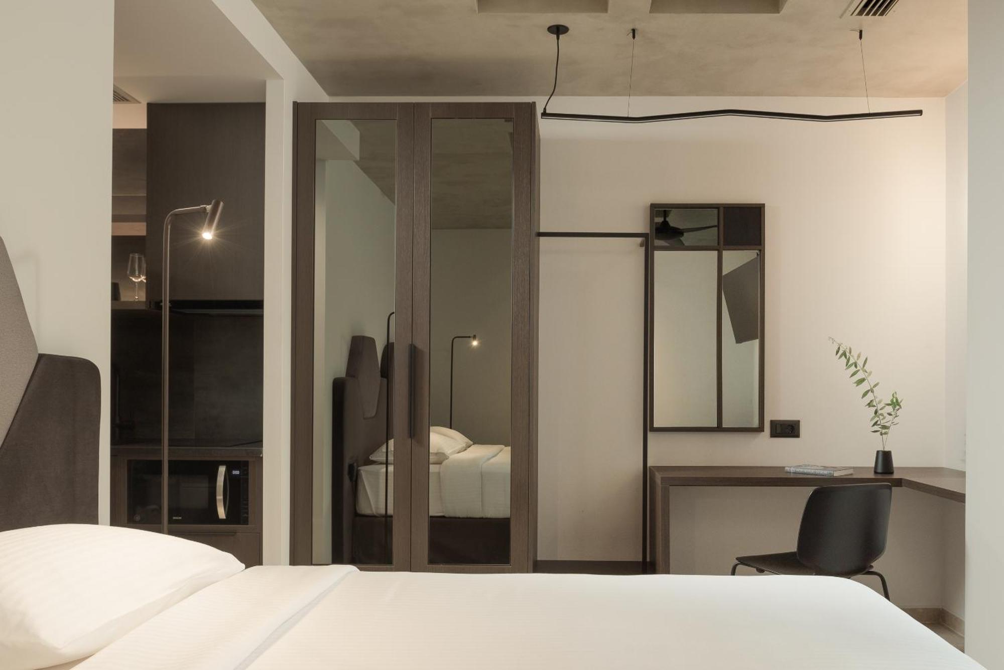 Pleiades Urban Stay By Semavί Ираклио Екстериор снимка