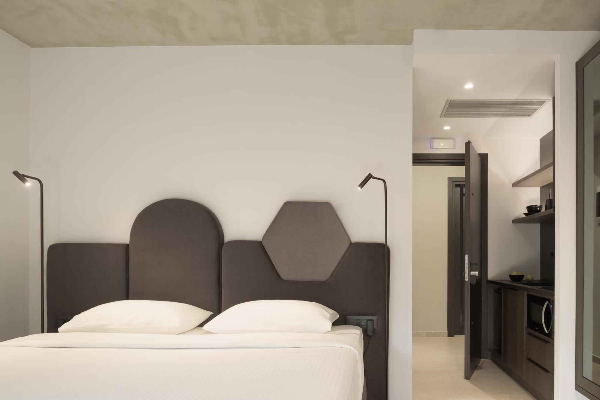 Pleiades Urban Stay By Semavί Ираклио Екстериор снимка